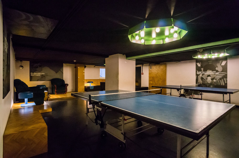Amstel House Hostel